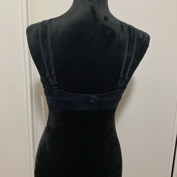 Urban Savage McCarren Bra - Picture 4 of 10